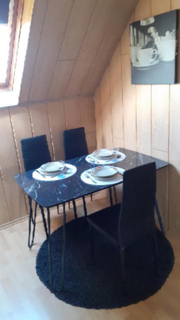 Ettringen  Ferienwohnung Am Vulkanpfad מראה חיצוני תמונה